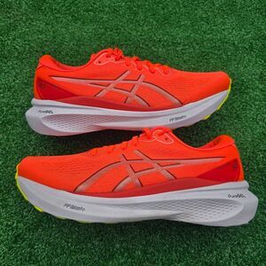 ​ASICS GEL-Kayano 30 -  Women's Runnig shoes - Size 10